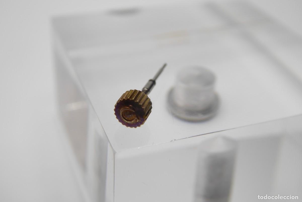 Recambios de relojes: Omega vintage gold plated crown 4mm
