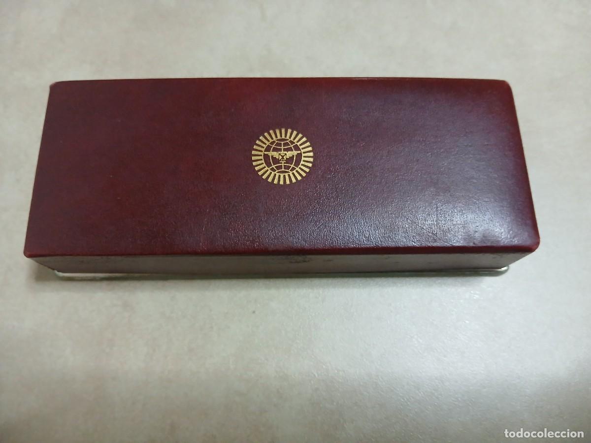 Recambios de relojes: Antigua caja o estuche de reloj Longines