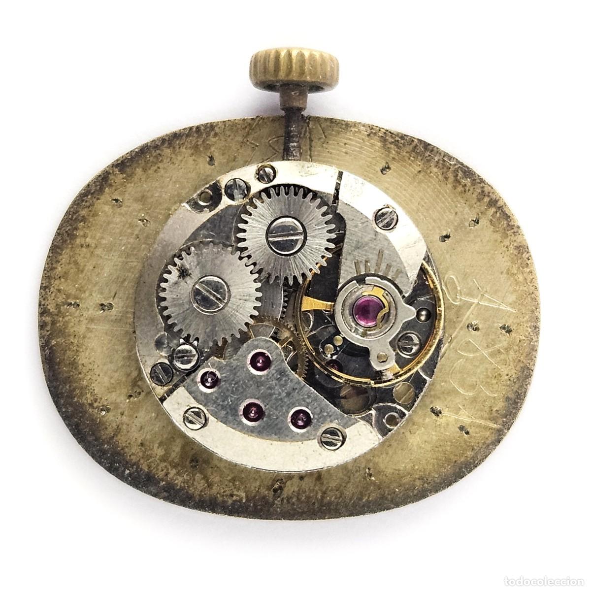 Recambios de relojes: MAQUINARIA RELOJ DUWARD-CALIBRE (FELSA) F 4520-ESFERA 22 X 17,7 MM-AGUJAS-TIJA-CORONA-A&Ntilde;OS 70