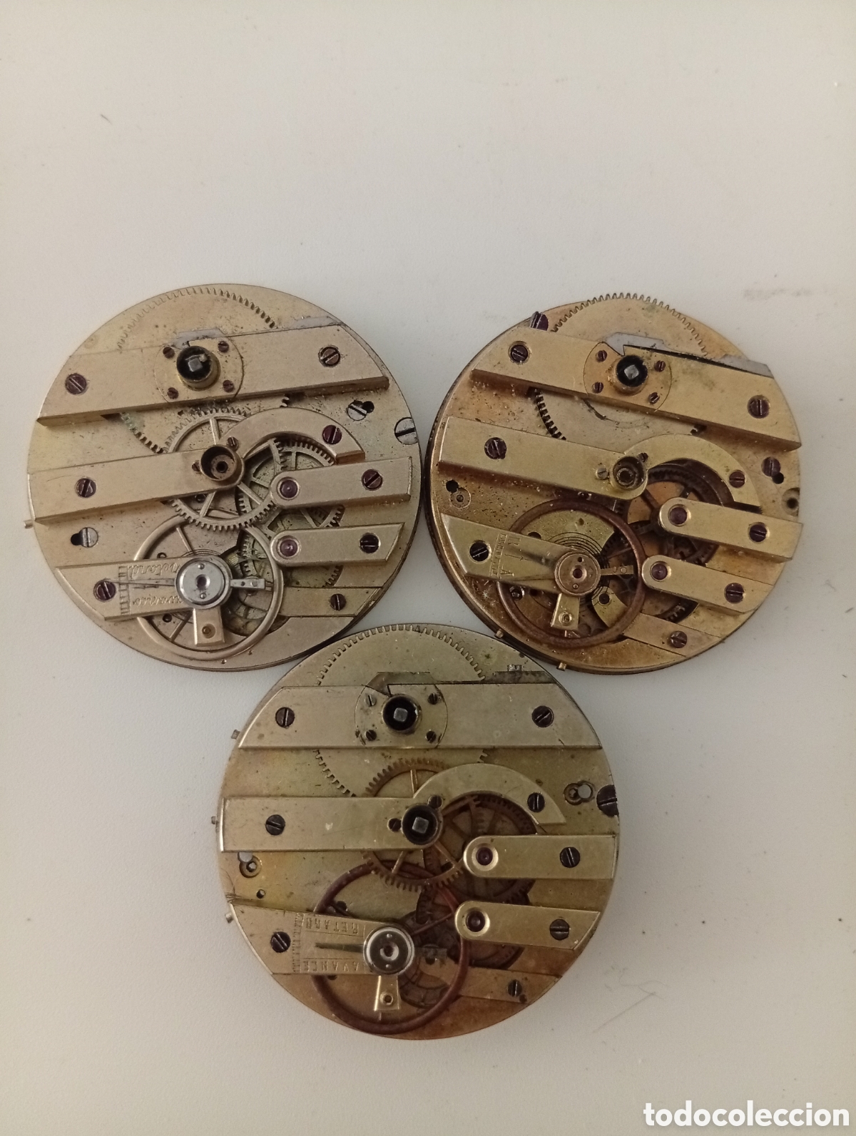 Recambios de relojes: TRES MECANISMOS &rdquo; A PUENTES&rdquo; RELOJ DE BOLSILLO ANTIGUO.