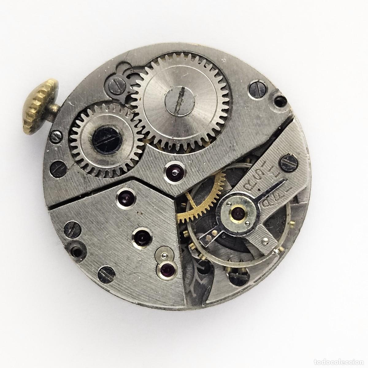 Recambios de relojes: MAQUINARIA RELOJ PRISMA-CALIBRE P 220 (PESEUX)-SWISS-SEGUNDERO-ESFERA-TIJA-CORONA-17 RUBIS-A&Ntilde;OS 60
