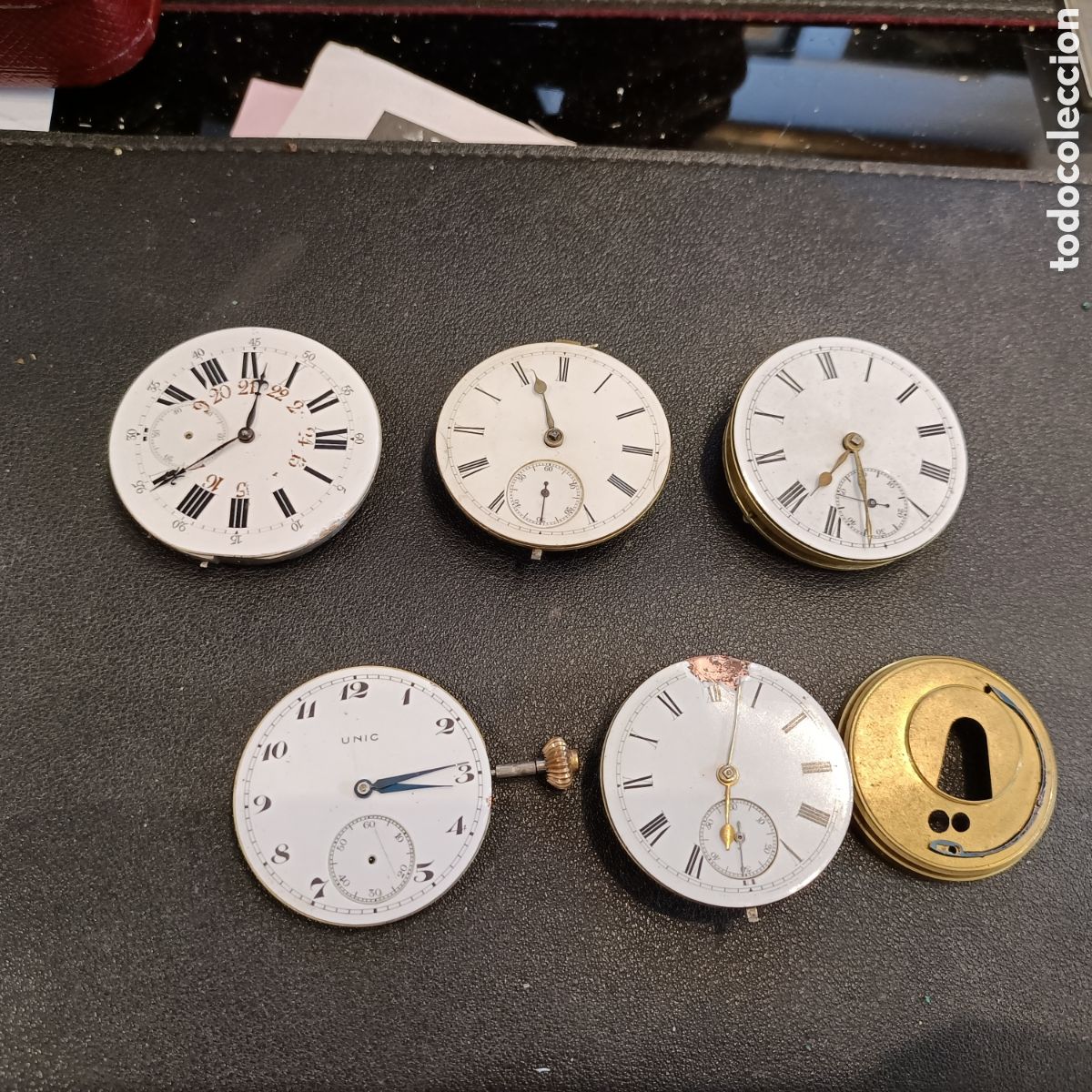 Recambios de relojes: 5 Lote de cinco maquinarias de relojes de bolsillo de carga manual.