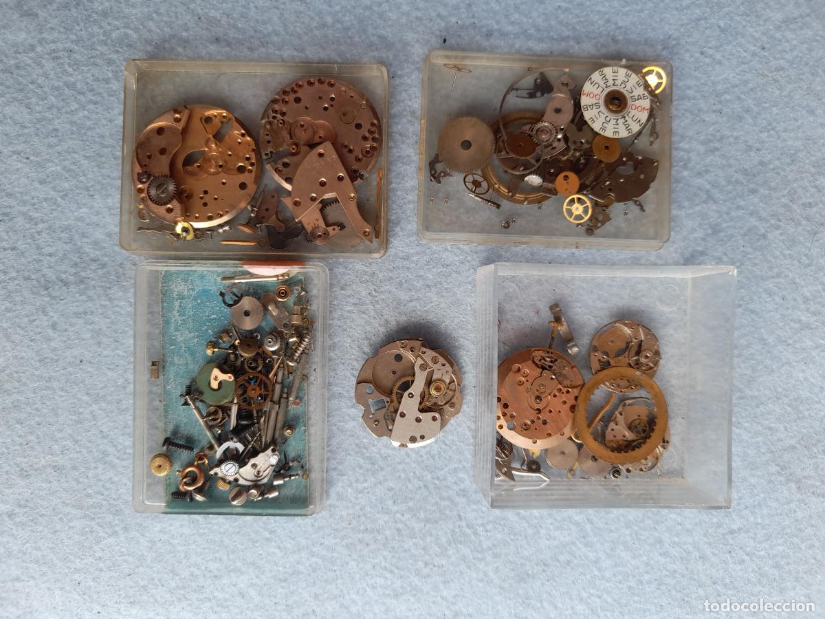 Recambios de relojes: Lote de Recambios y Despiece de M&aacute;quinas para Relojes Cl&aacute;sicos.