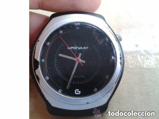 Recambios de relojes: reloj plastico geonaute 5 atm sin correa y pilas gastadas funcionaba antes