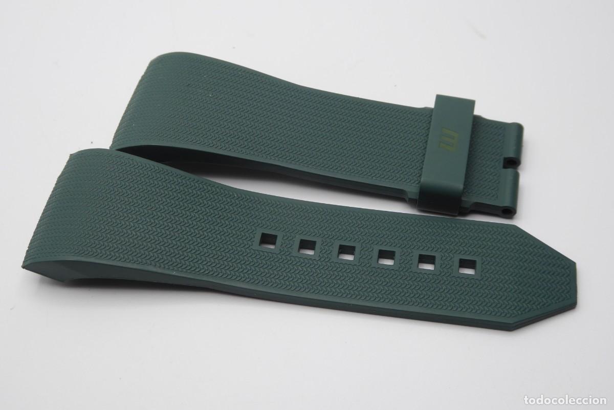 Recambios de relojes: Wyler Code R green rubber strap 27mm