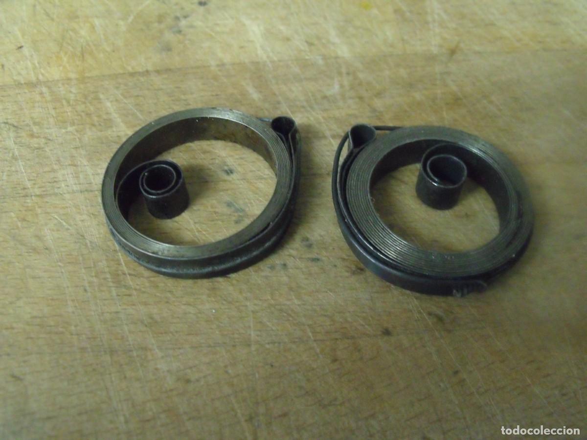 Recambios de relojes: 2 muelles reales a estrenar- 8 mm ancho- lote 664