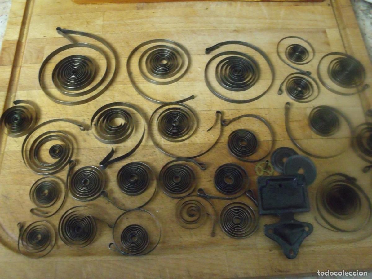 Recambios de relojes: GRAN LOTE 25 MUELLES REALESDESPERTADOR ANTIGUO-LOTE 665