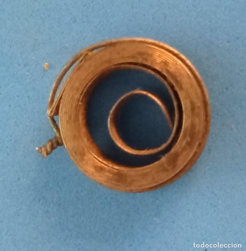 Recambios de relojes: UN RESORTE - MUELLE REAL - DESPERTADOR - AUT&Oacute;MATAS - JUGUETES - 17 X 6 MM