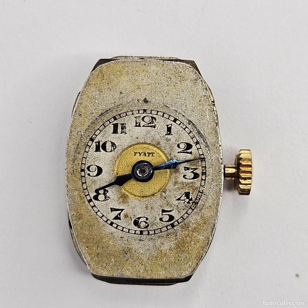 Recambios de relojes: MAQUINARIA RELOJ ANTIGUO FYATT-CALIBRE-ESFERA-TIJA-CORONA-AGUJAS. A&Ntilde;OS 30-40