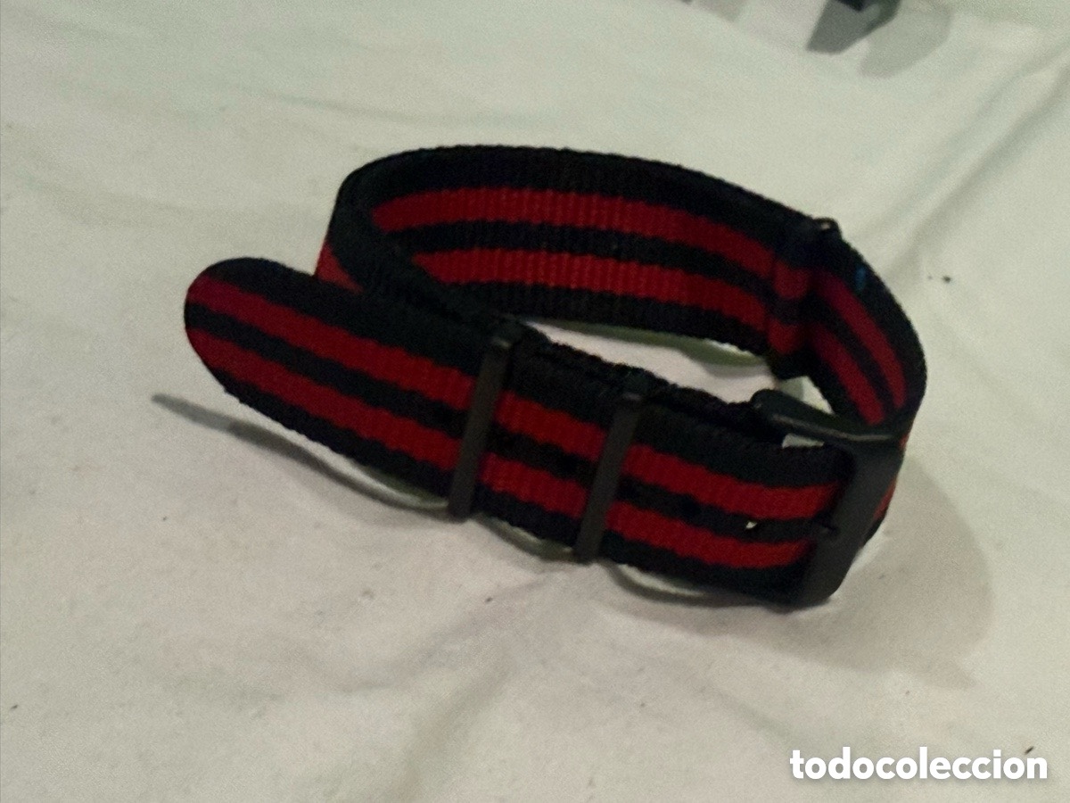 Recambios de relojes: Correa NATO para reloj negra y roja estilo militar deportiva vintage