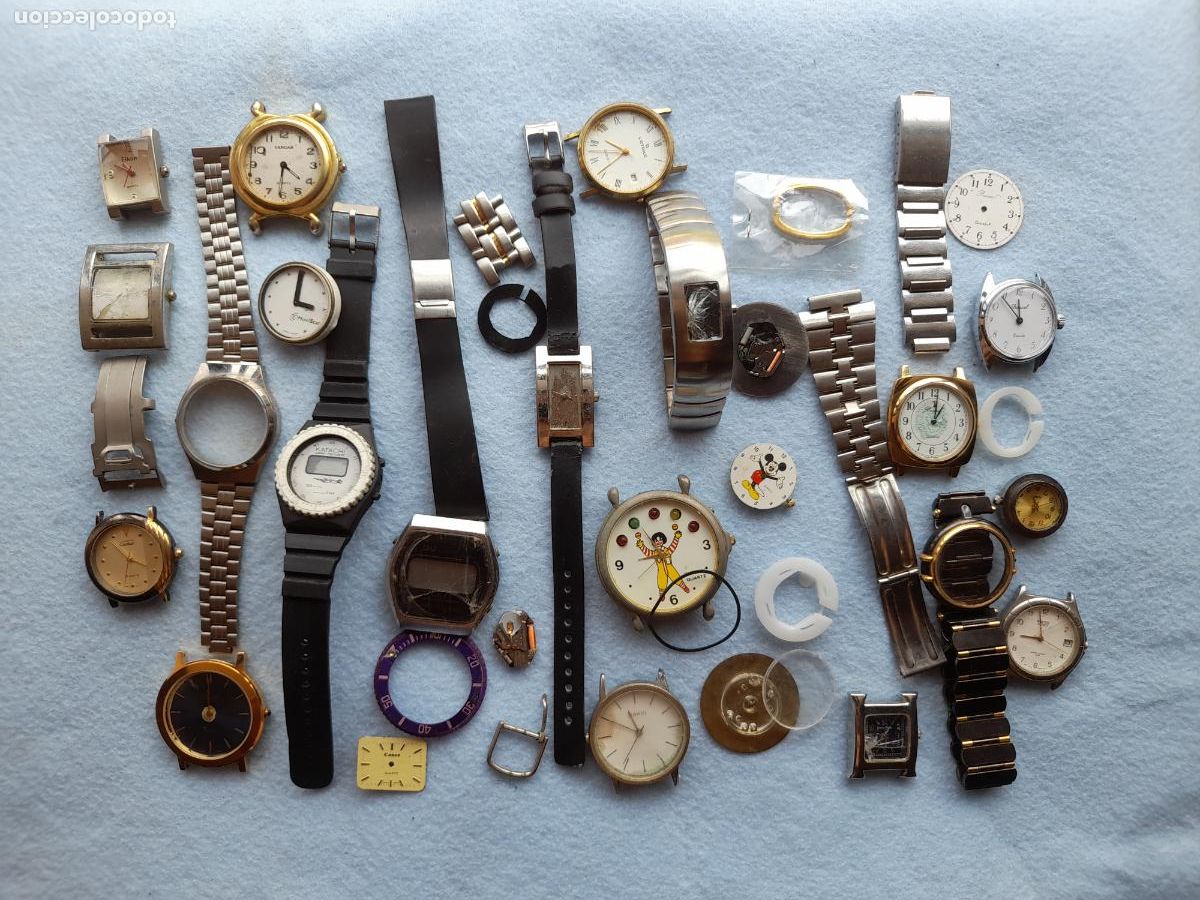 Recambios de relojes: Lote de Relojes de Cuarzo y Piezas variadas.