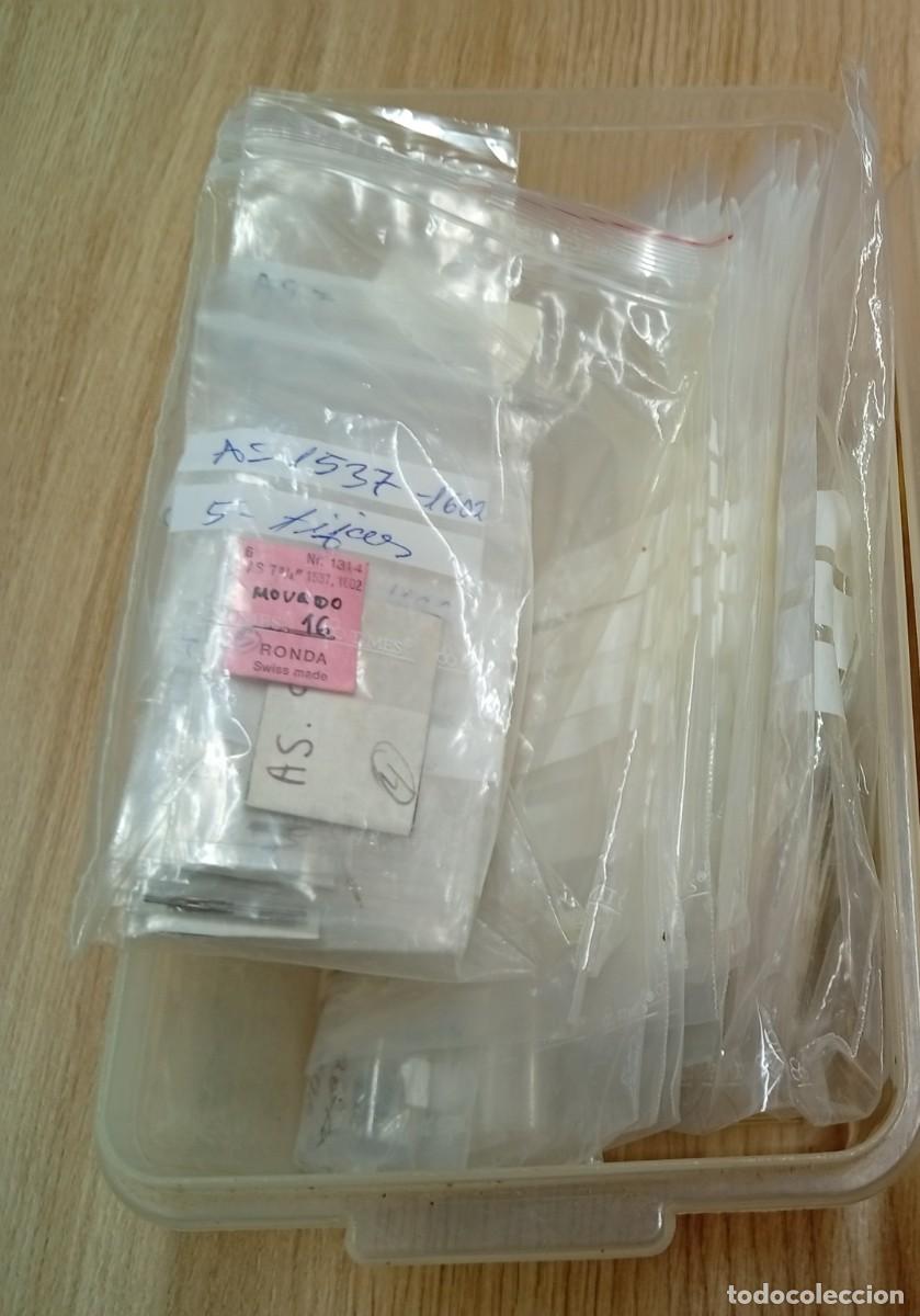 Recambios de relojes: Lote de tijas de reloj, de la A a la Z.