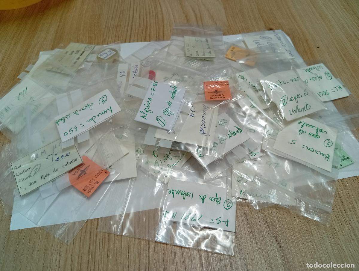Recambios de relojes: Lote de ejes de volante