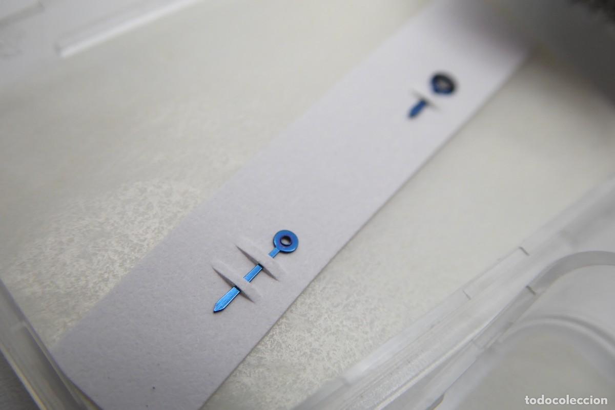 Recambios de relojes: Cartier Must 21 hands set hour and minute blue color