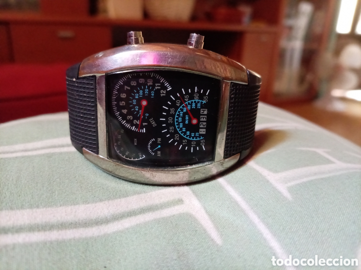 Recambios de relojes: Reloj LED Deportivo Estilo Veloc&iacute;metro de Coche para piezas o restauraci&oacute;n