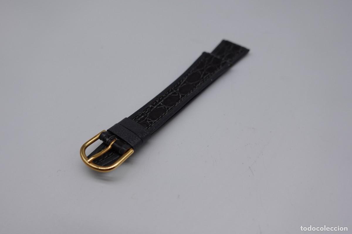 Ricambi di orologi: CORREA DE RELOJ NUEVA DE TIENDA VINTAGE EN PIEL NEGRA CON GRABADO COCODRILO Y HEBILLA DORADA