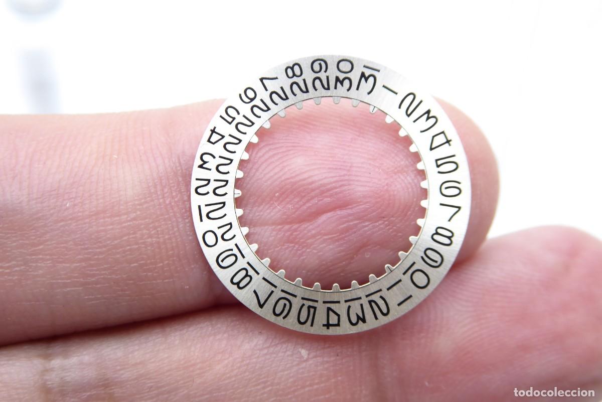 Recambios de relojes: Date indicator silver black numbers cal. 1570 - Foto 5