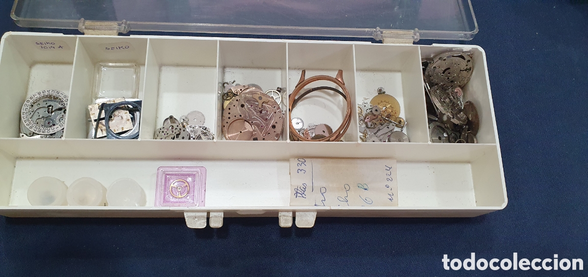 Pi&egrave;ces de rechange de montres et horloges: Lote de repuestos de relojes. (L120)
