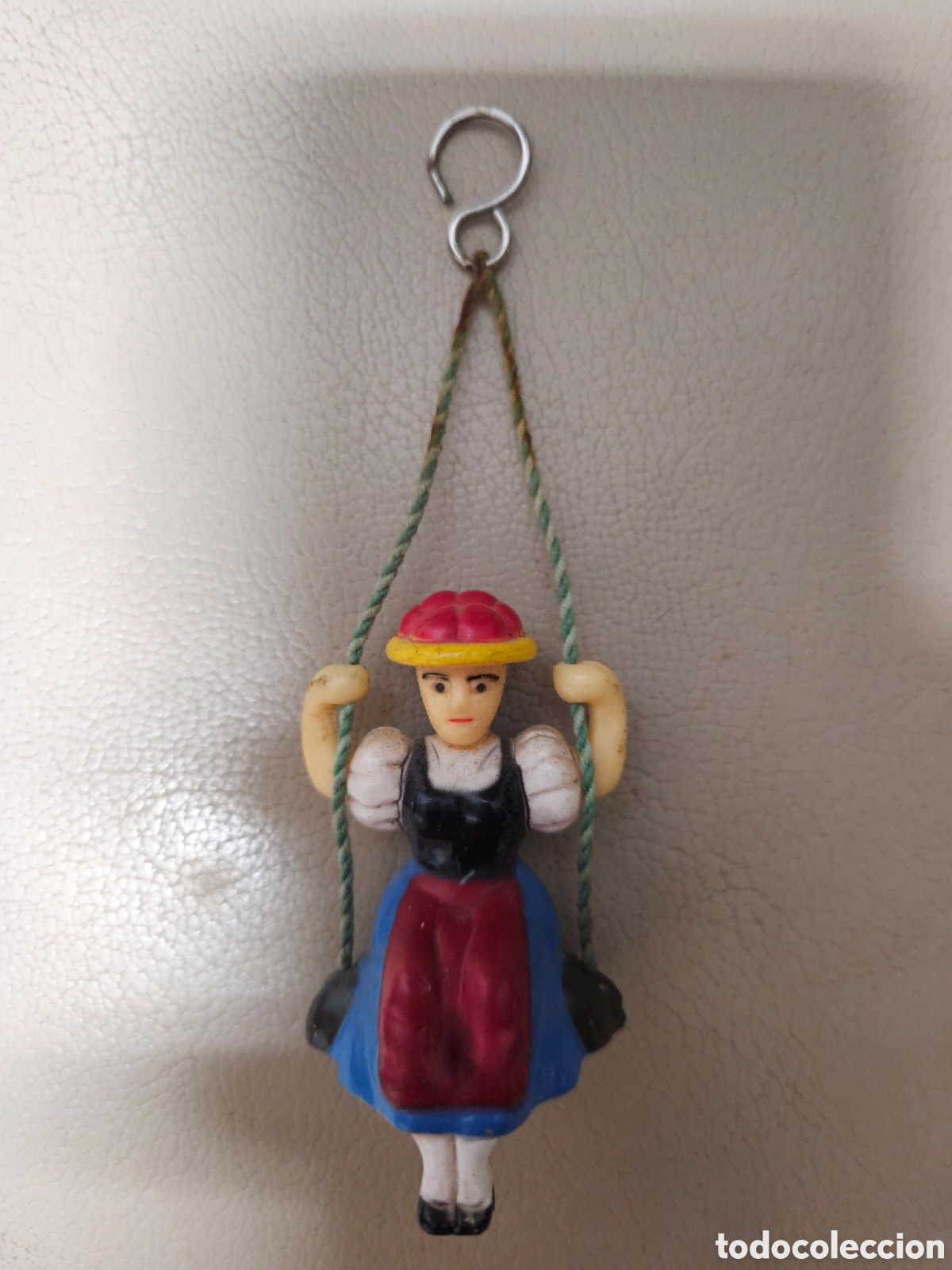 Recambios de relojes: Antiguo p&eacute;ndulo columpio ni&ntilde;a / dama - Repuesto original reloj de cuco miniatura (Kuckulino) - A&ntilde;os