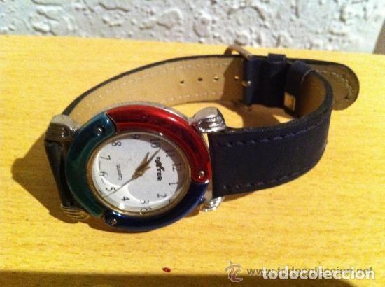 Recambios de relojes: reloj de pulsera de cuarzo vintage-correa de piel sintetica oscura-bisel tricolor decorativo-esfera