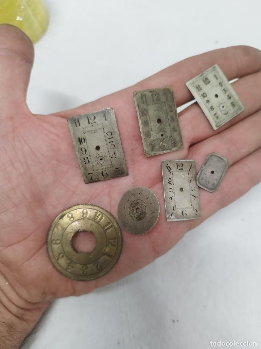 Recambios de relojes: Lote de Esferas y Fornituras de Relojes Antiguos de Pulsera y Pared - Repuestos y Restauraci&oacute;n.