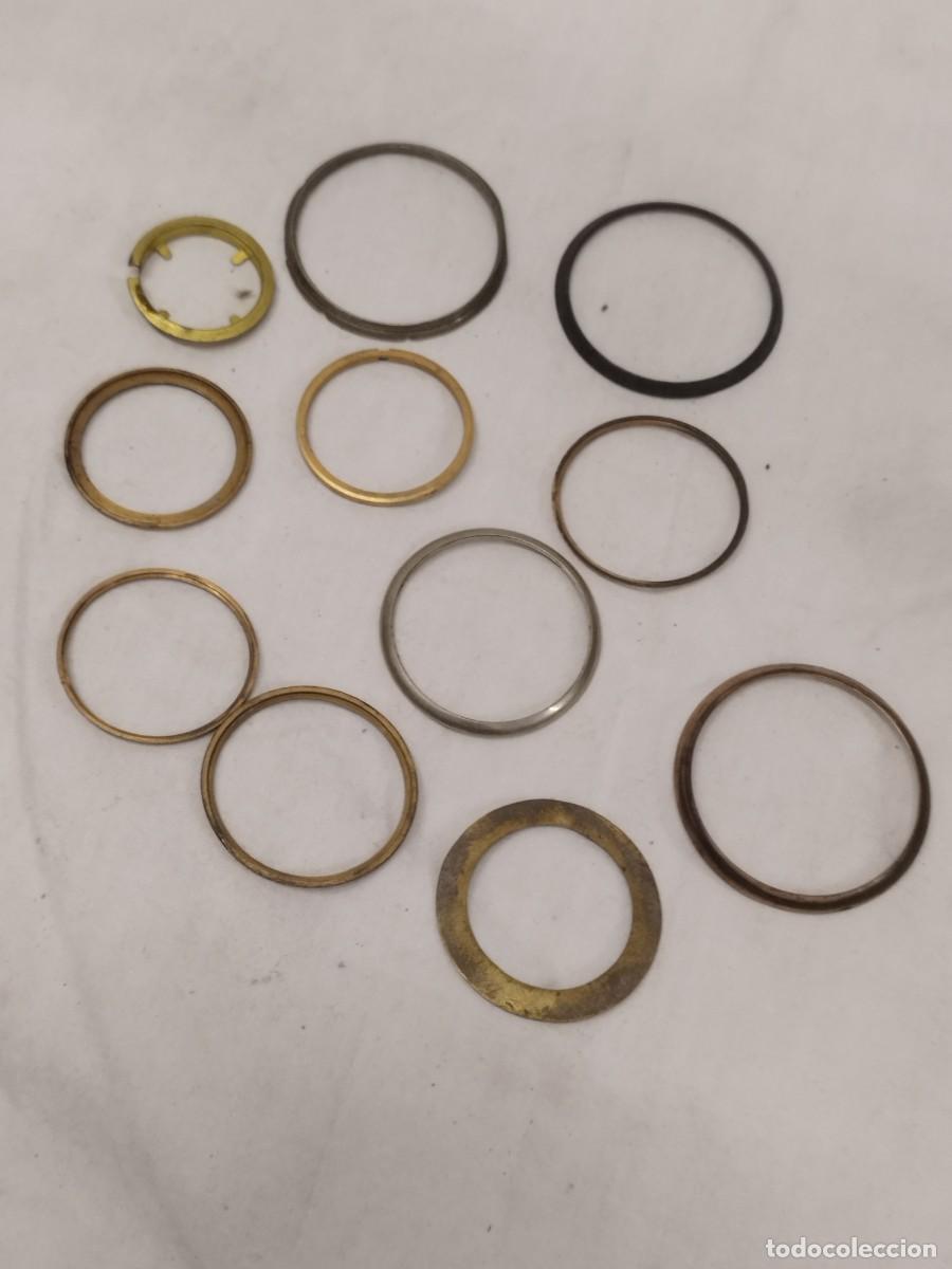 Recambios de relojes: Lote De 11 Biseles Y Fornituras De Reloj Vintage - Repuestos Y Reparaci&oacute;n.