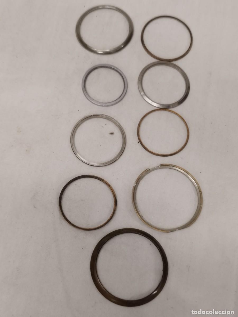 Recambios de relojes: Lote De 9 Biseles Y Fornituras De Reloj Vintage - Repuestos Y Reparaci&oacute;n.