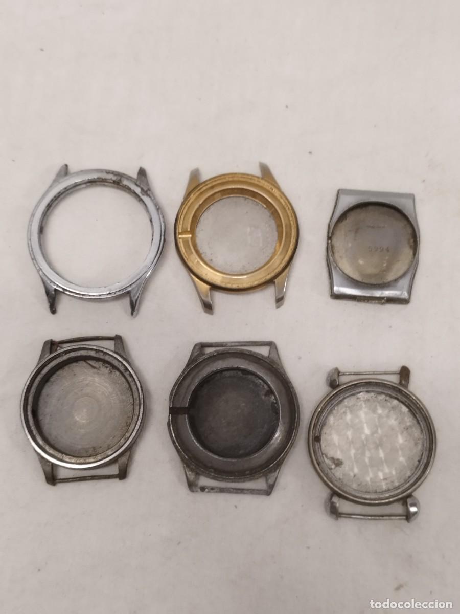 Recambios de relojes: Lote de 6 Cajas de Reloj Vintage para Restauraci&oacute;n y Repuestos - Varias Medidas.