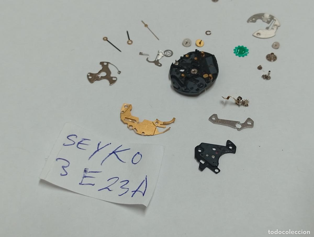 Pe&ccedil;as de reposi&ccedil;&atilde;o de rel&oacute;gios: Sefiko 3E23A restos de mecanismo