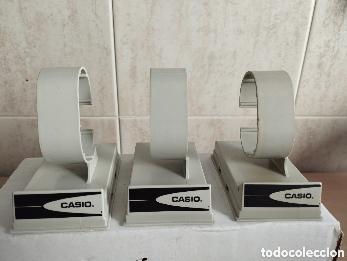 Recambios de relojes: EXPOSITOR RELOJ CASIO LOTE DE TRES - Foto 1