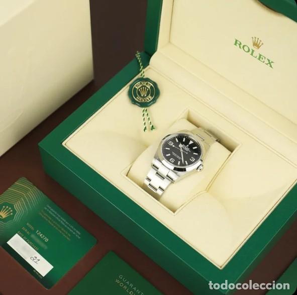 Relojes - Rolex: Reloj Rolex Explorer Color Plata Fondo Negro Elegante