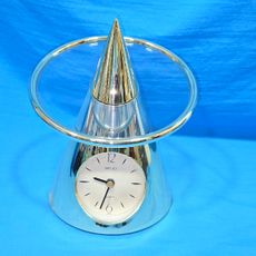 rarisimo reloj de mesa seiko pyramid rotating c - Compra venta en ...