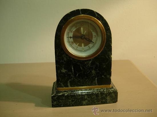 Relojes de carga manual: RELOJ ART DECO EN MARMOL VERDE - Foto 1
