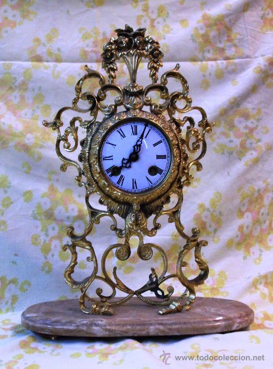 Relojes de carga manual: Reloj de estilo en funcionamiento - Foto 1