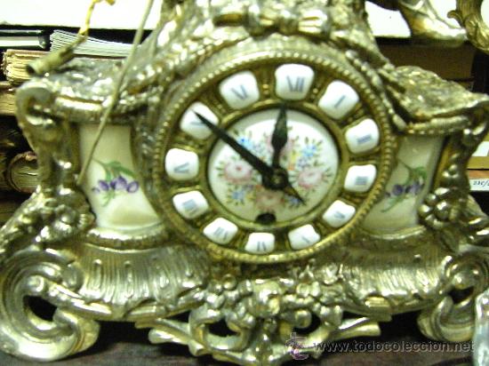 Relojes de carga manual: RELOJ CON APLIQUES - Foto 3