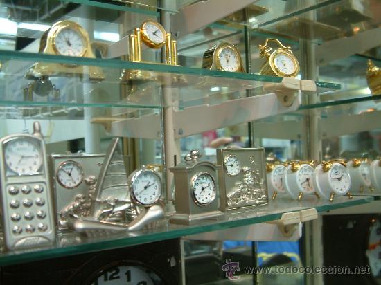 Relojes de carga manual: RELOJ MINIATURA DE CUARZO (varios modelos) - Foto 4