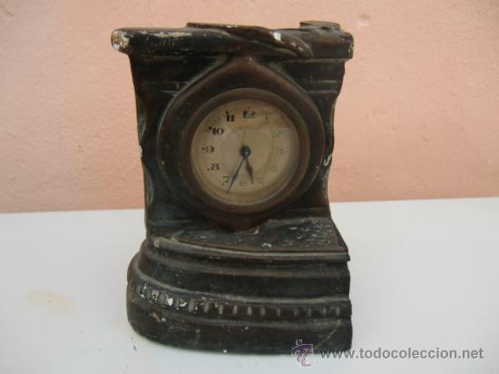 Relojes de carga manual: Reloj antiguo de sobremesa - Foto 1