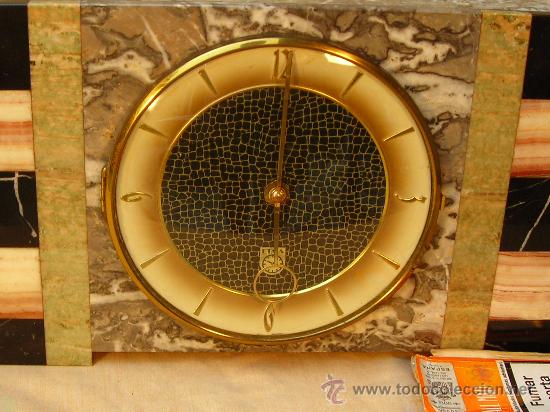 Relojes de carga manual: RELOJ EN MARMOL CON GUARNICION - Foto 3