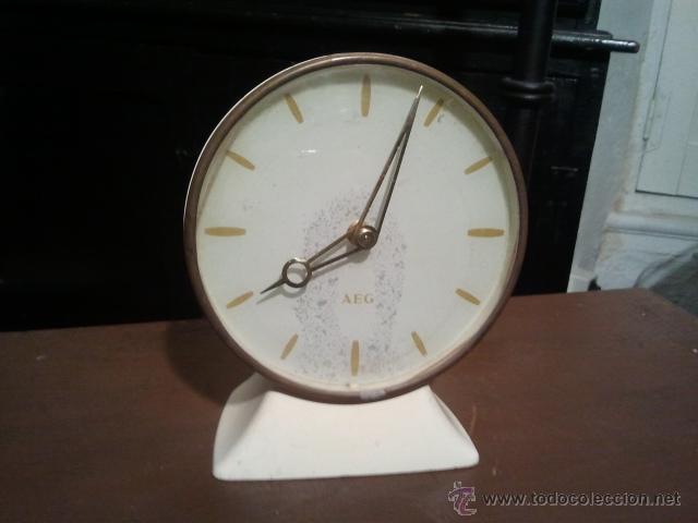Relojes de carga manual: Reloj electrico AEG - Foto 2