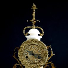 Relojes de carga manual: GUSTAV BECKER - RELOJ ESTILO LUIS XVI EN ALABASTRO - S. XIX. Lote 47930976