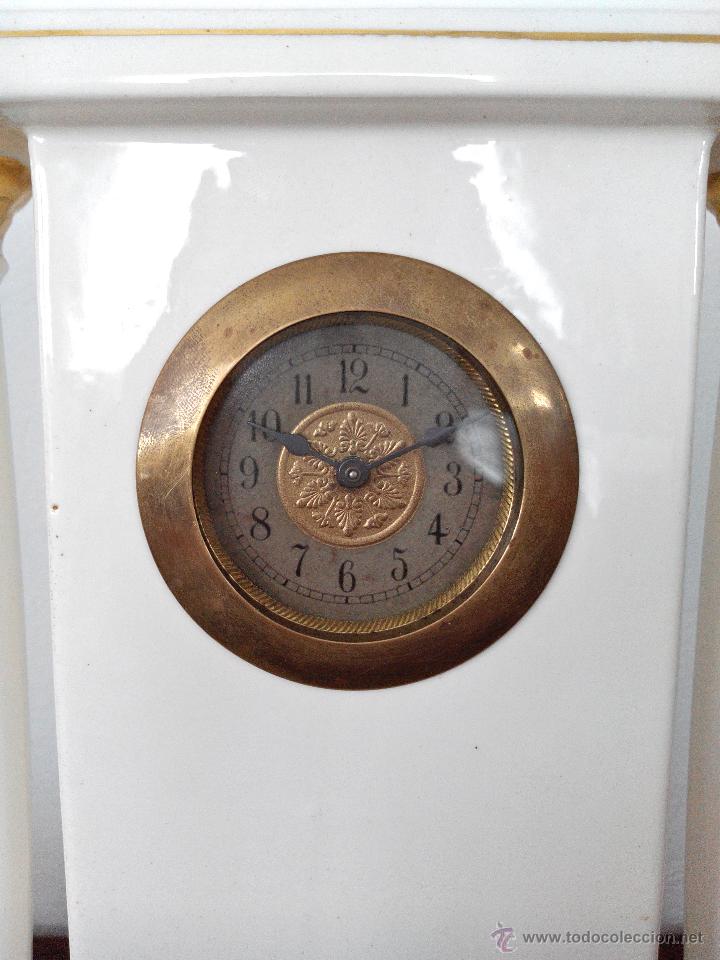Relojes de carga manual: Reloj antiguo de sobremesa - Foto 3