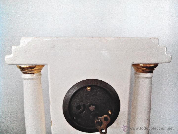 Relojes de carga manual: Reloj antiguo de sobremesa - Foto 4