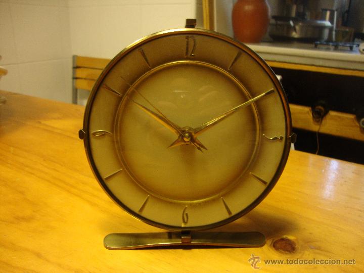 Relojes de carga manual: Reloj electrico funcionando perfectamente - Foto 1