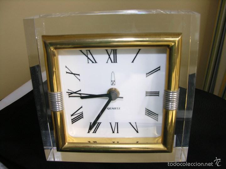 Relojes de carga manual: Reloj de sobremesa - Foto 1