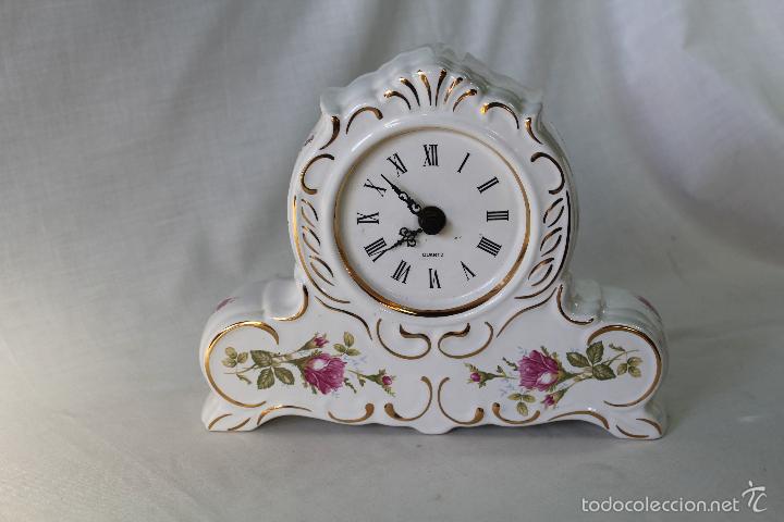 Relojes de carga manual: reloj quartz en porcelana - Foto 2