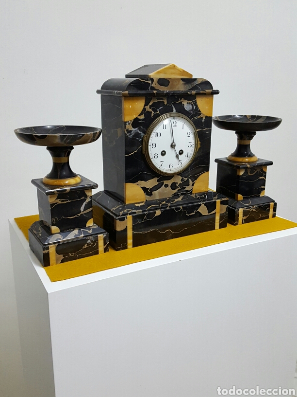 Relojes de carga manual: Reloj marmol SXIX. - Foto 2