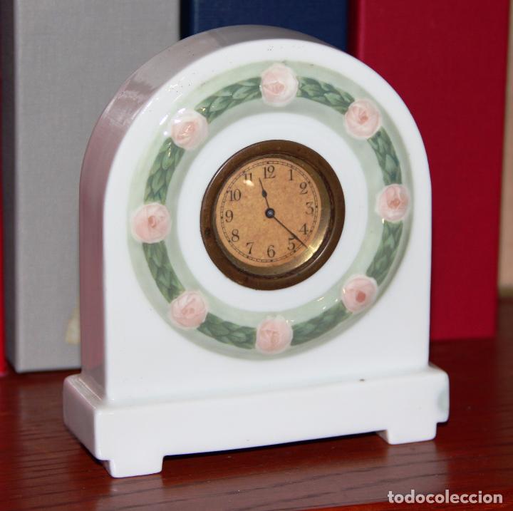 Relojes de carga manual: ANTIGUO RELOJ DE SOBREMESA - Foto 3