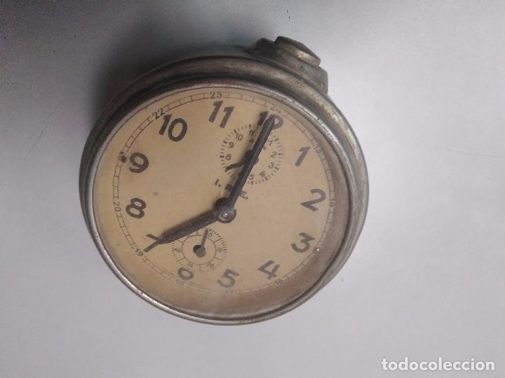 Relojes de carga manual: Antiguo Reloj I.R.E. - Foto 1