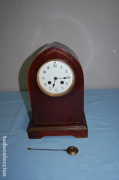 Relojes de carga manual: RELOJ CAPILLA EN MADERA DE CAOBA - Foto 1