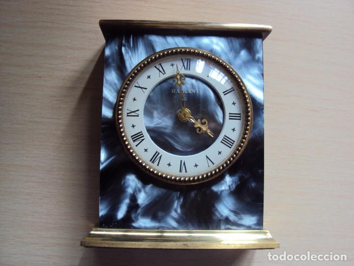 Relojes de carga manual: RADIANT - Foto 1